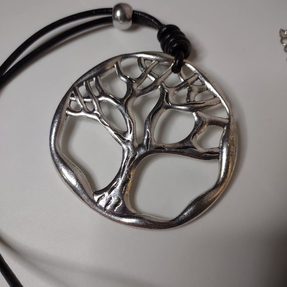 Large Tree Of Life Pendant Necklace Adjustable 30 To 32 Inches Long - Picture 3 of 8
